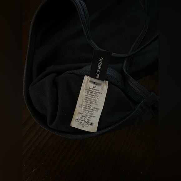 Onzie sporty bra - Picture 4 of 5